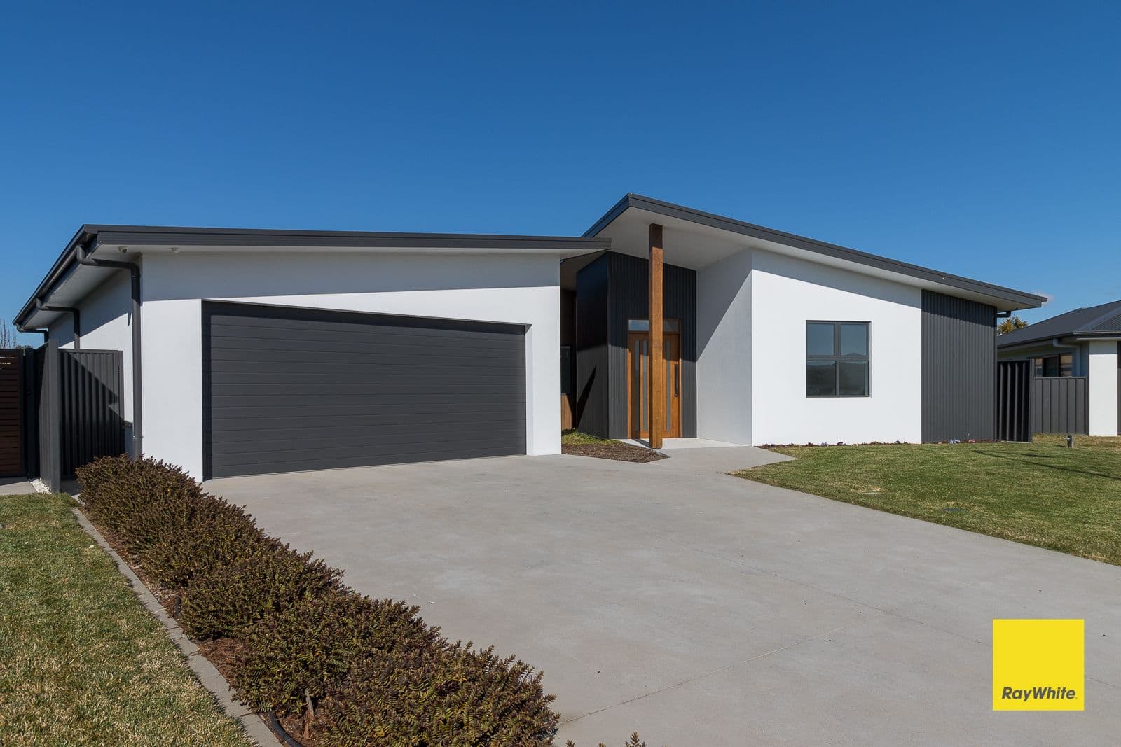 13 Ricketts Place, Bungendore NSW 2621, Bungendore - Thumbnail 2