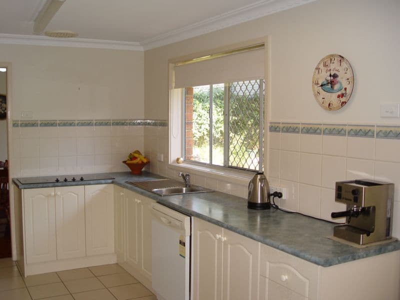 10 Mathew Street, JEWELLS NSW 2280, Jewells - Thumbnail 3