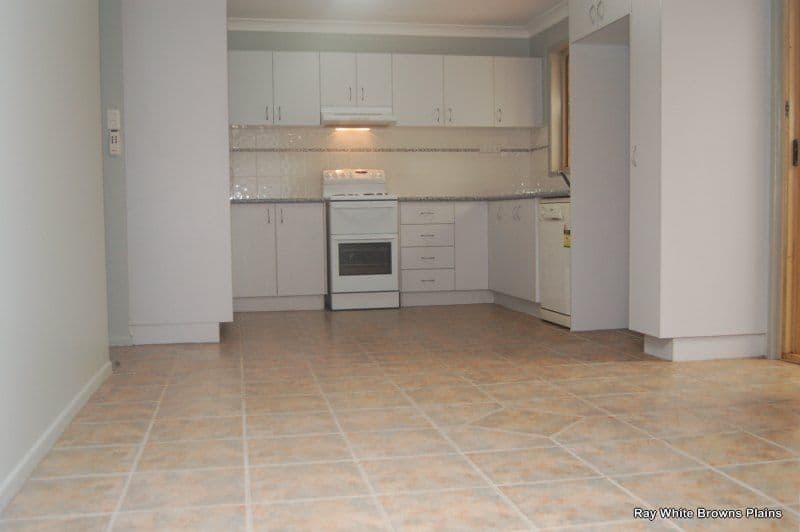 81 Mackellar Drive, BORONIA HEIGHTS QLD 4124, Boronia Heights - Thumbnail 2