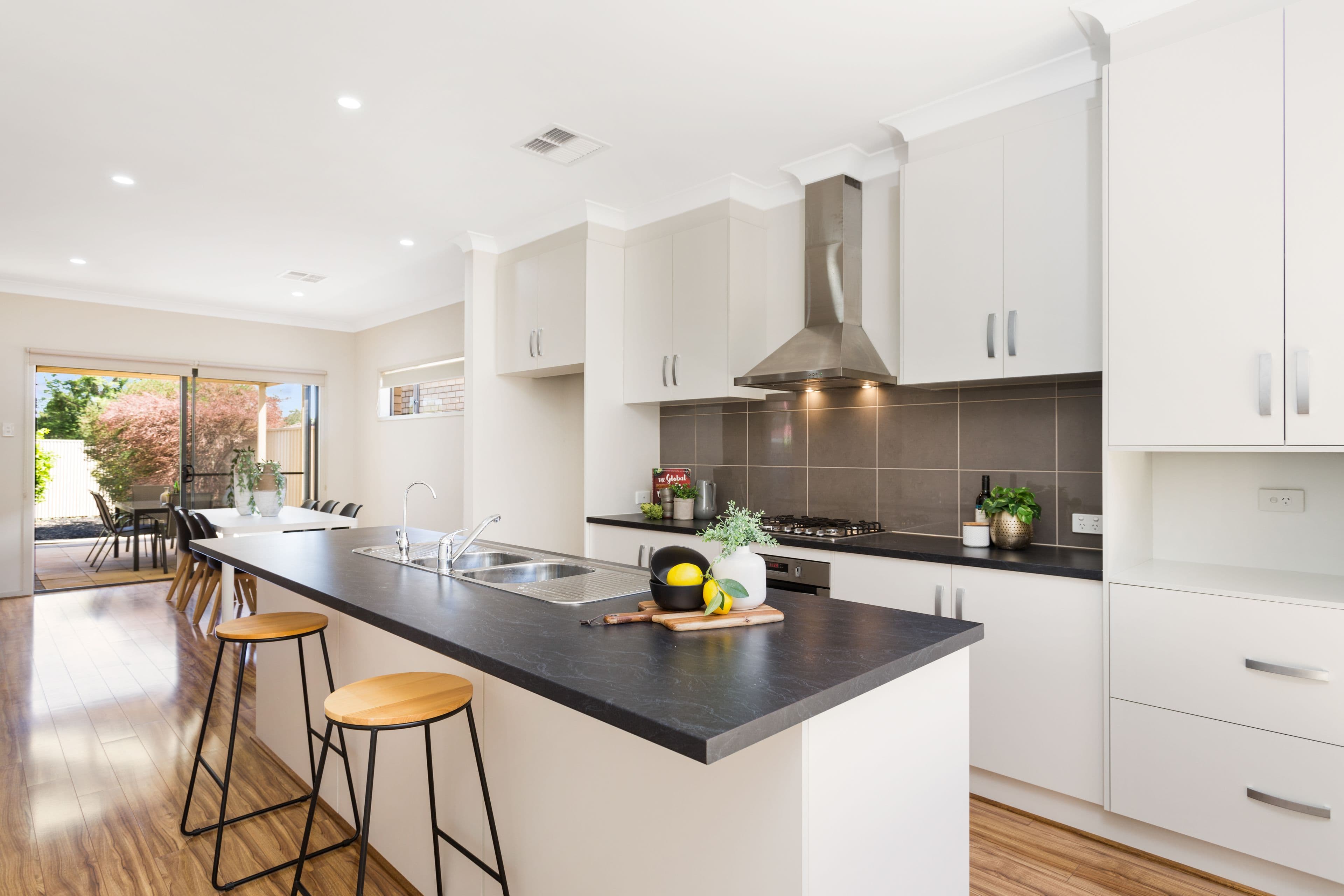 9 Bryan Avenue, Kilkenny SA 5009, Kilkenny - Thumbnail 5