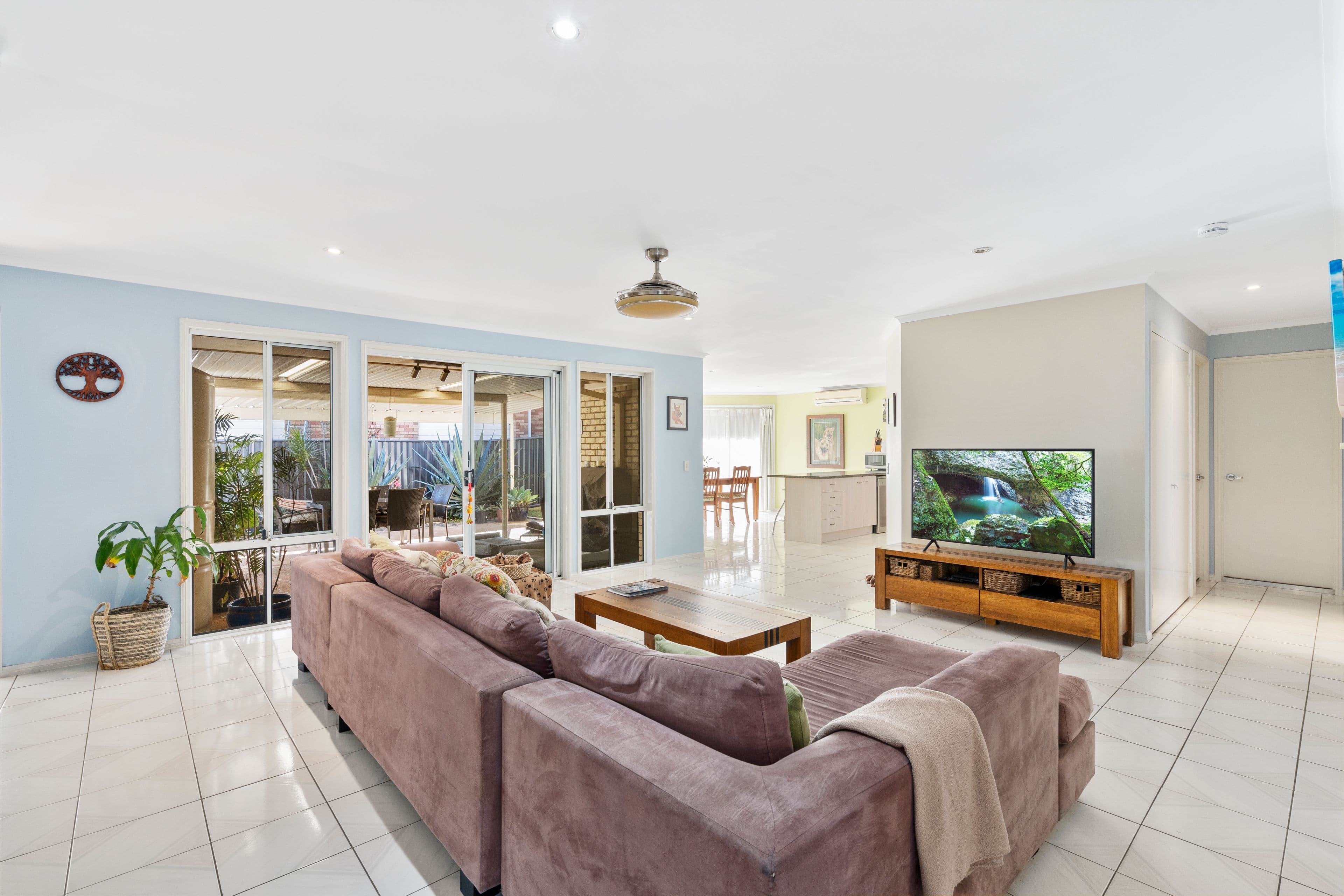 1 Langer Place, Arundel QLD 4214, Arundel - Thumbnail 4
