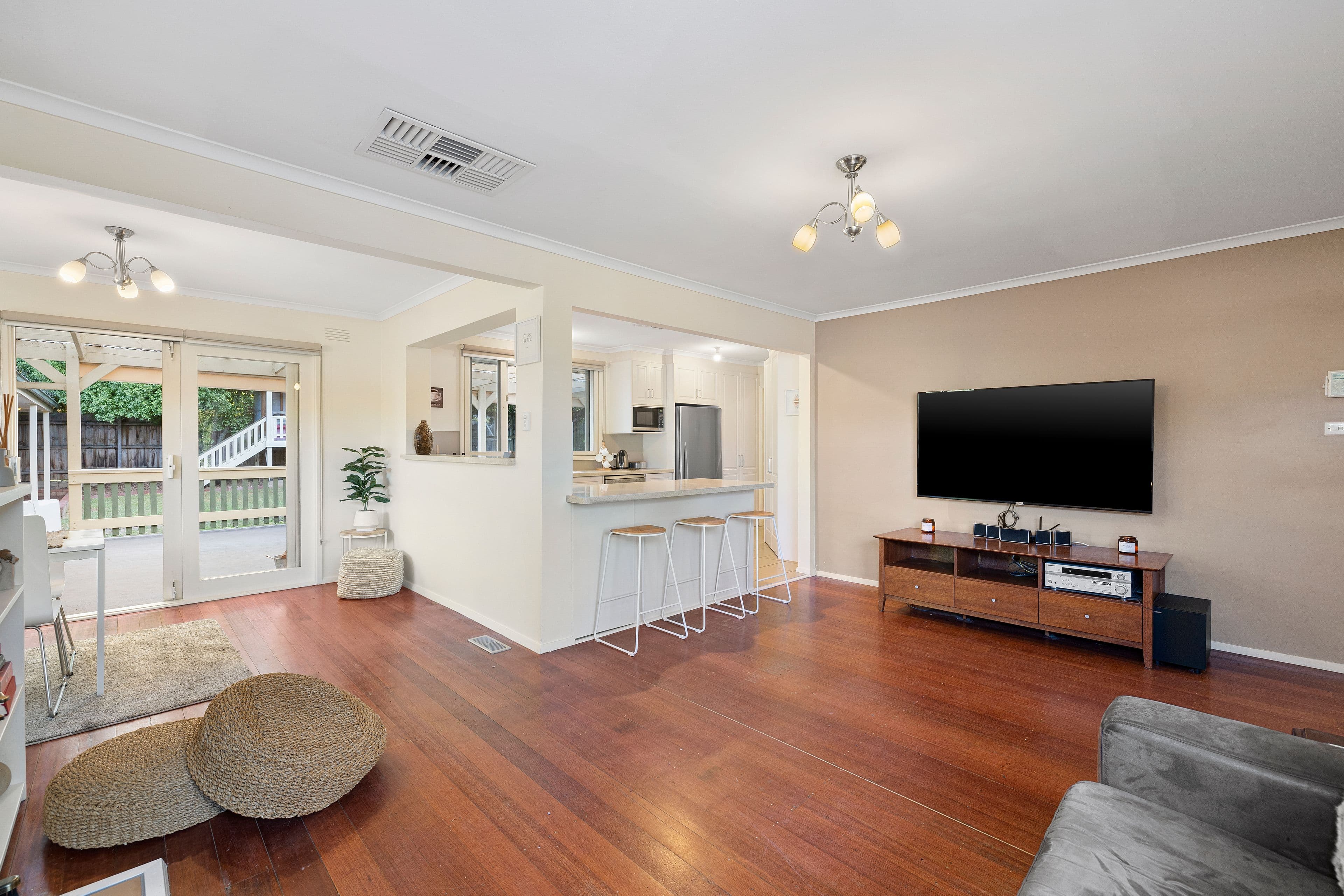 56 Helen Road, Ferntree Gully VIC 3156, Ferntree Gully - Thumbnail 3