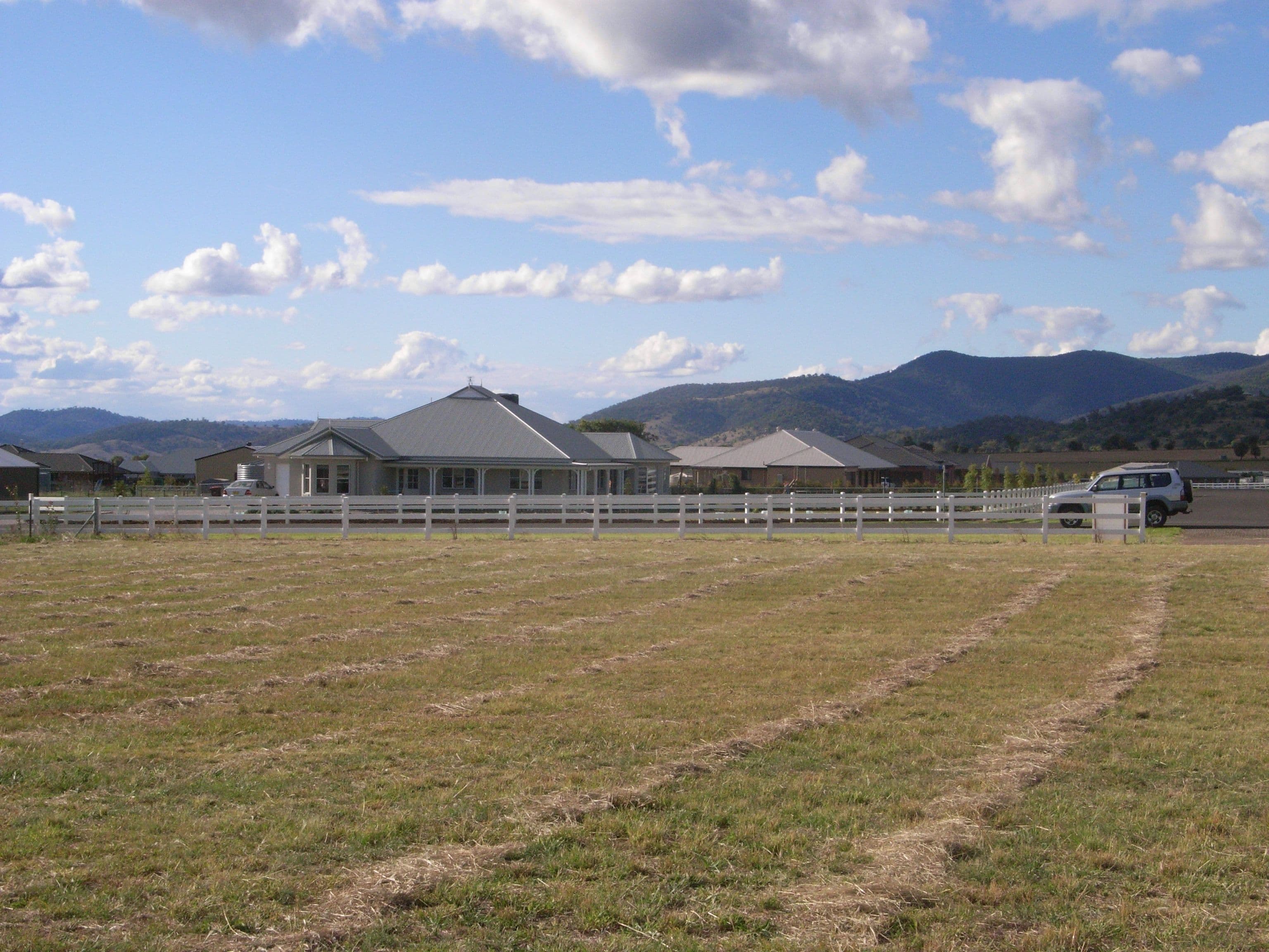 5 Sequoia Drive, TAMWORTH NSW 2340, Tamworth - Thumbnail 4