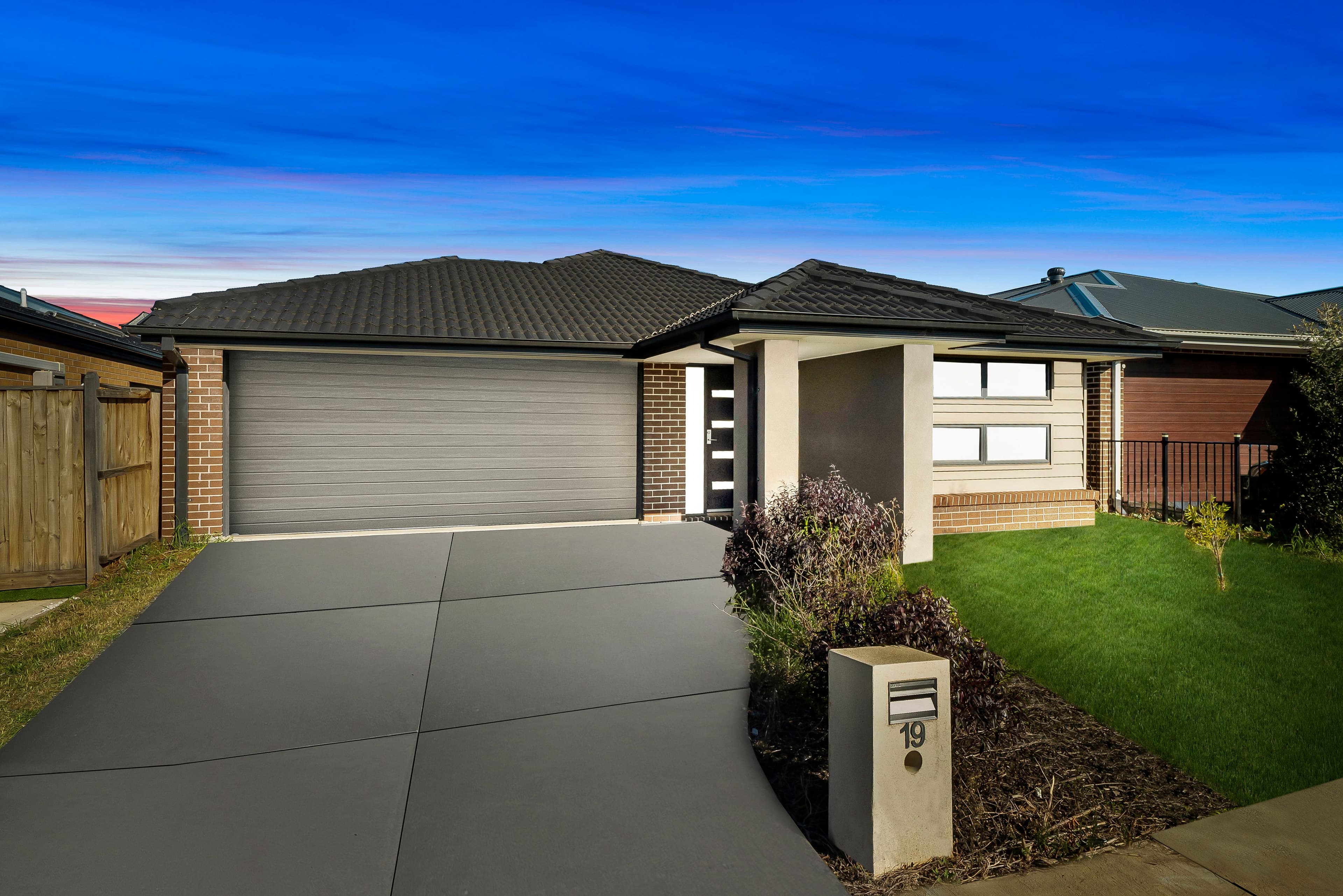 19 Copper Way, Tarneit VIC 3029, Tarneit - Thumbnail 2