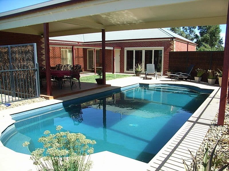 12 Schoeffel Drive, ECHUCA VIC 3564, Echuca - Thumbnail 2