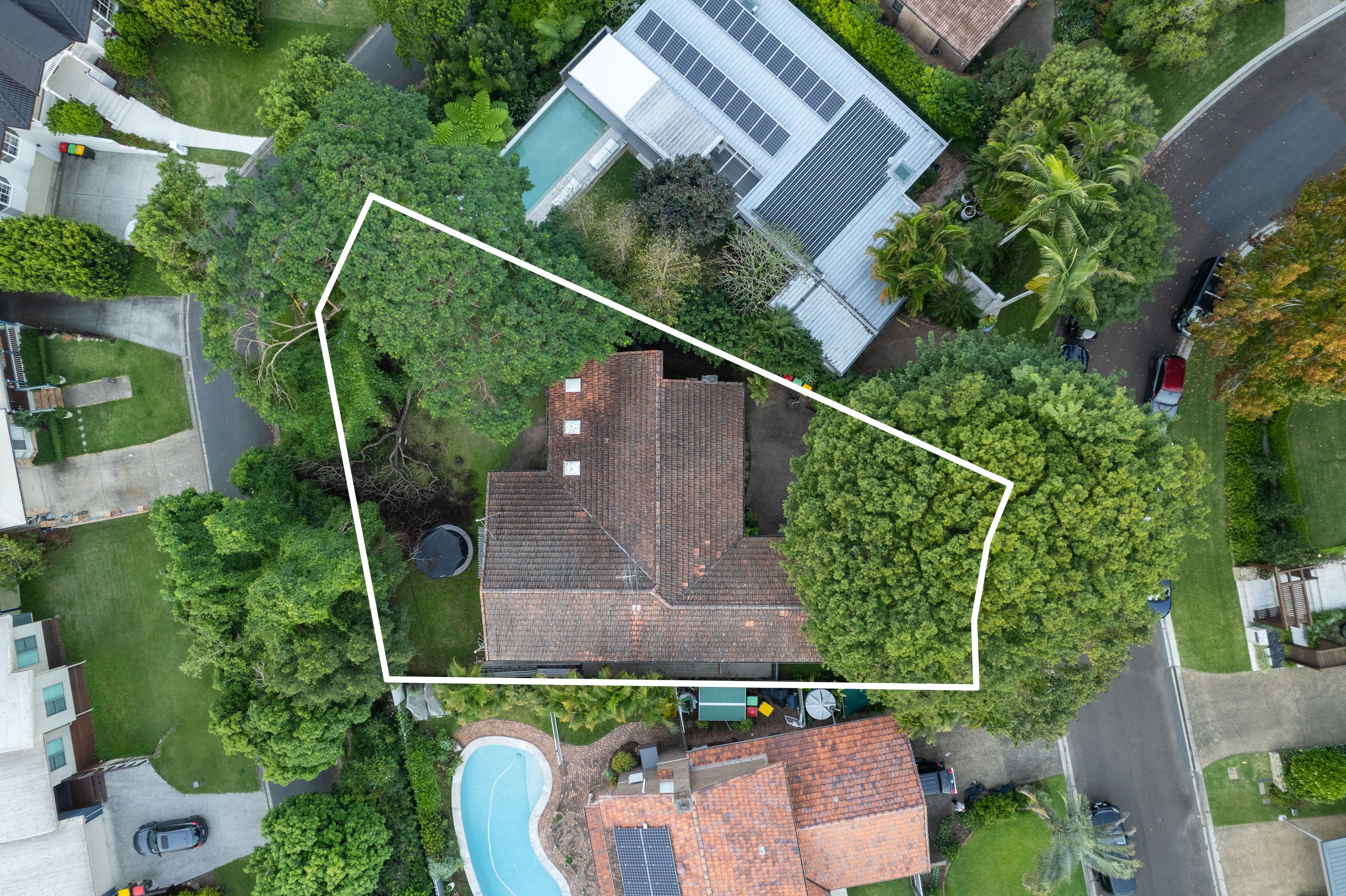 8 Tourmaline Street, Kenmore QLD 4069, Kenmore - Thumbnail 3