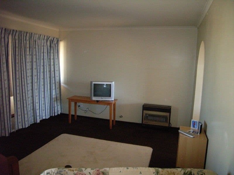 10 Bungaru Road, PORT DENISON WA 6525, Port Denison - Thumbnail 3