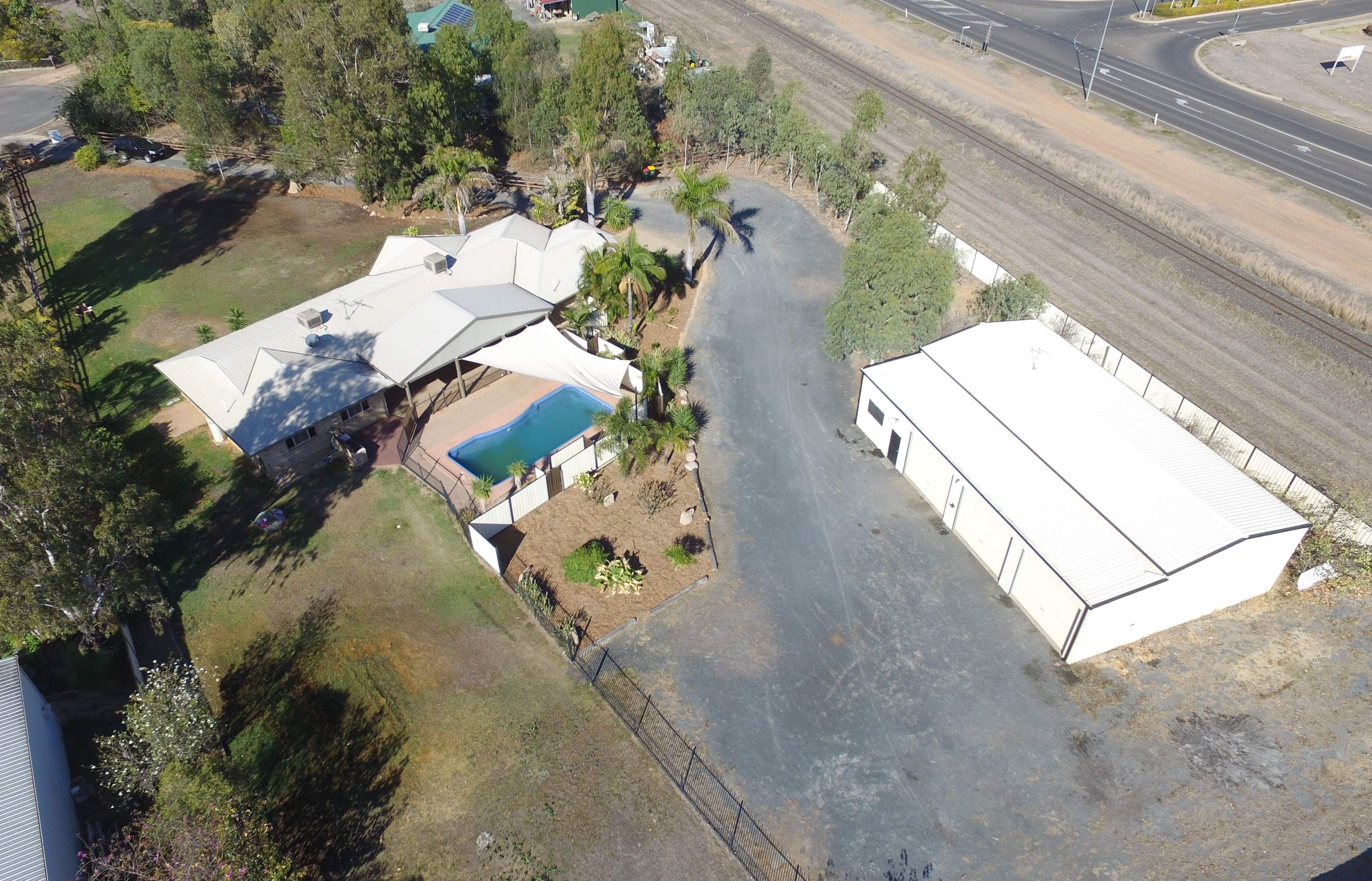 4 Peppertree Lane, Emerald QLD 4720, Emerald - Image 1