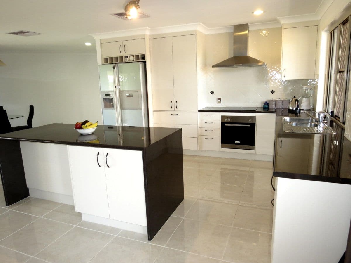 4 Peppertree Lane, Emerald QLD 4720, Emerald - Thumbnail 6