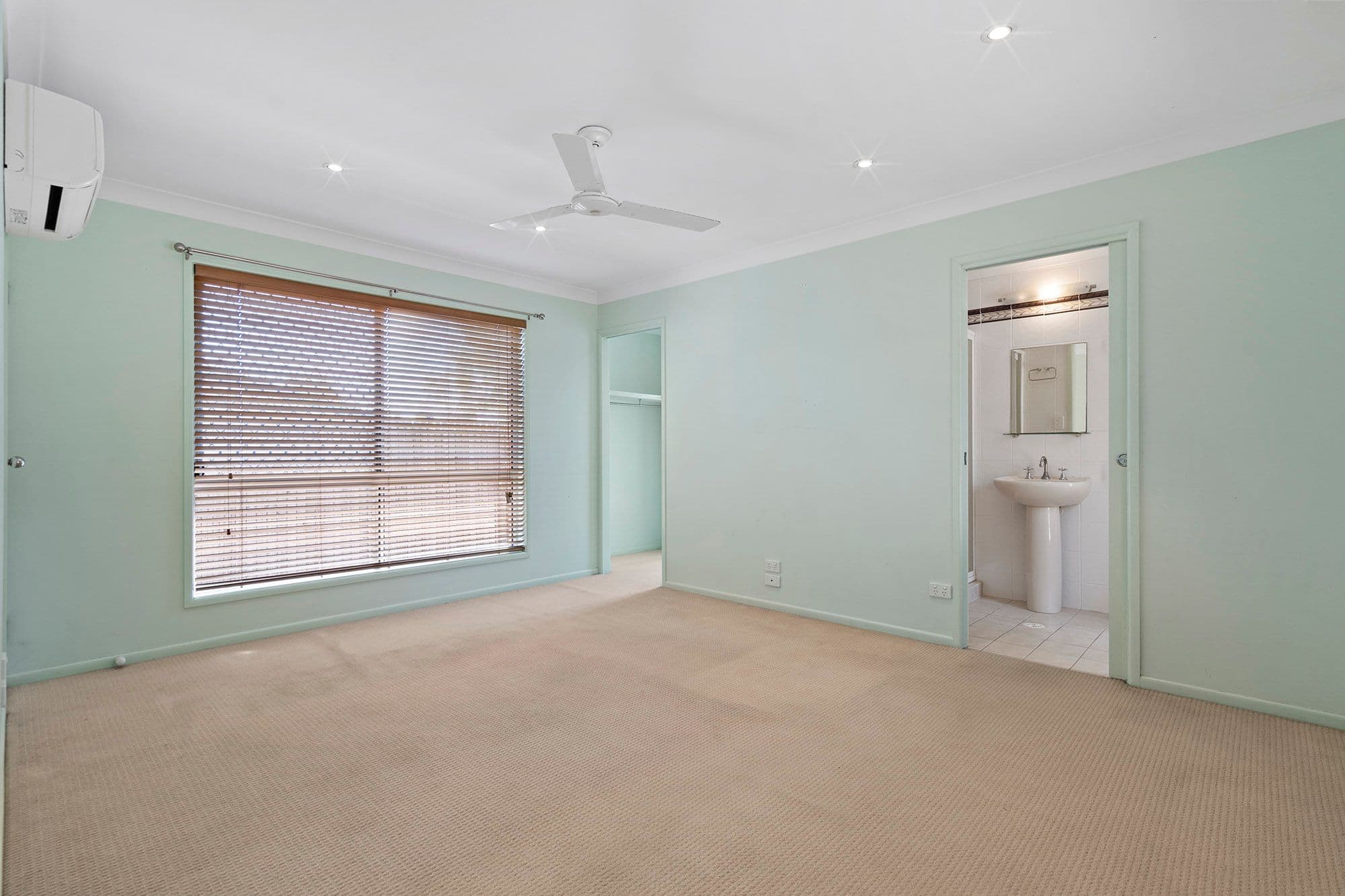 23 Dewar Drive, Loganholme QLD 4129, Loganholme - Thumbnail 8
