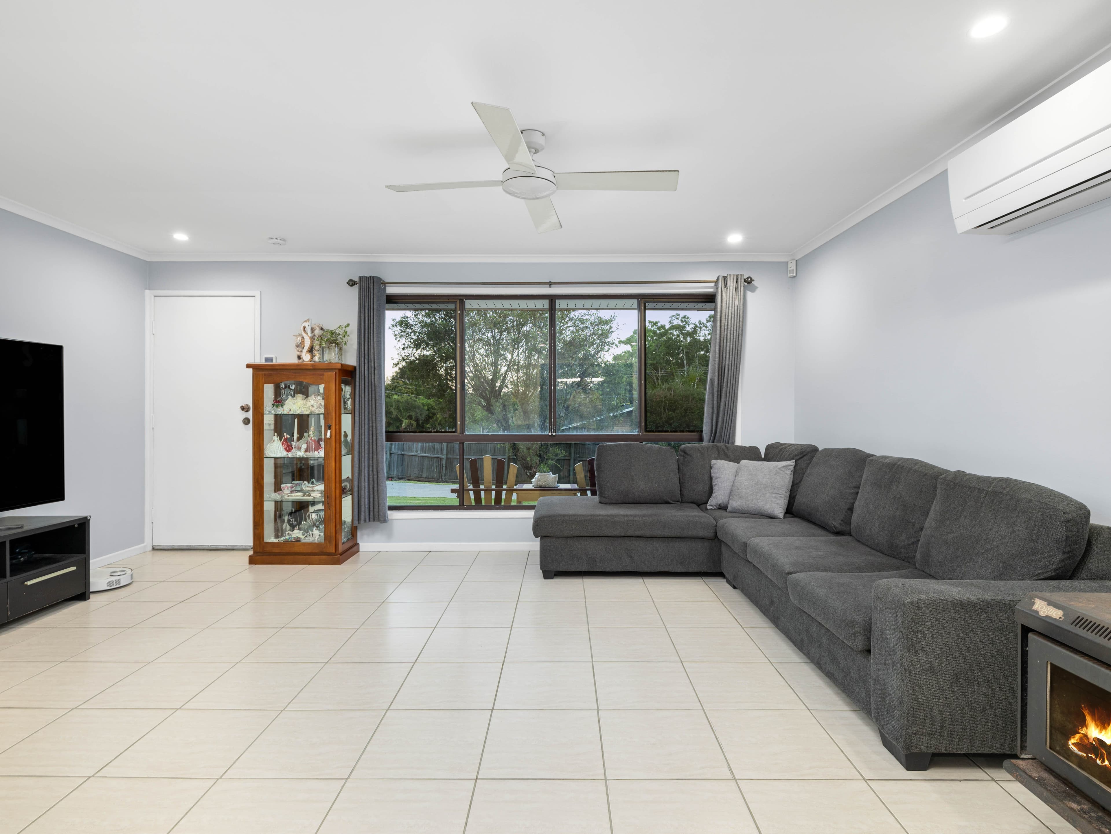 2 Grevillea Street, Bellbird Park QLD 4300, Bellbird Park - Thumbnail 4