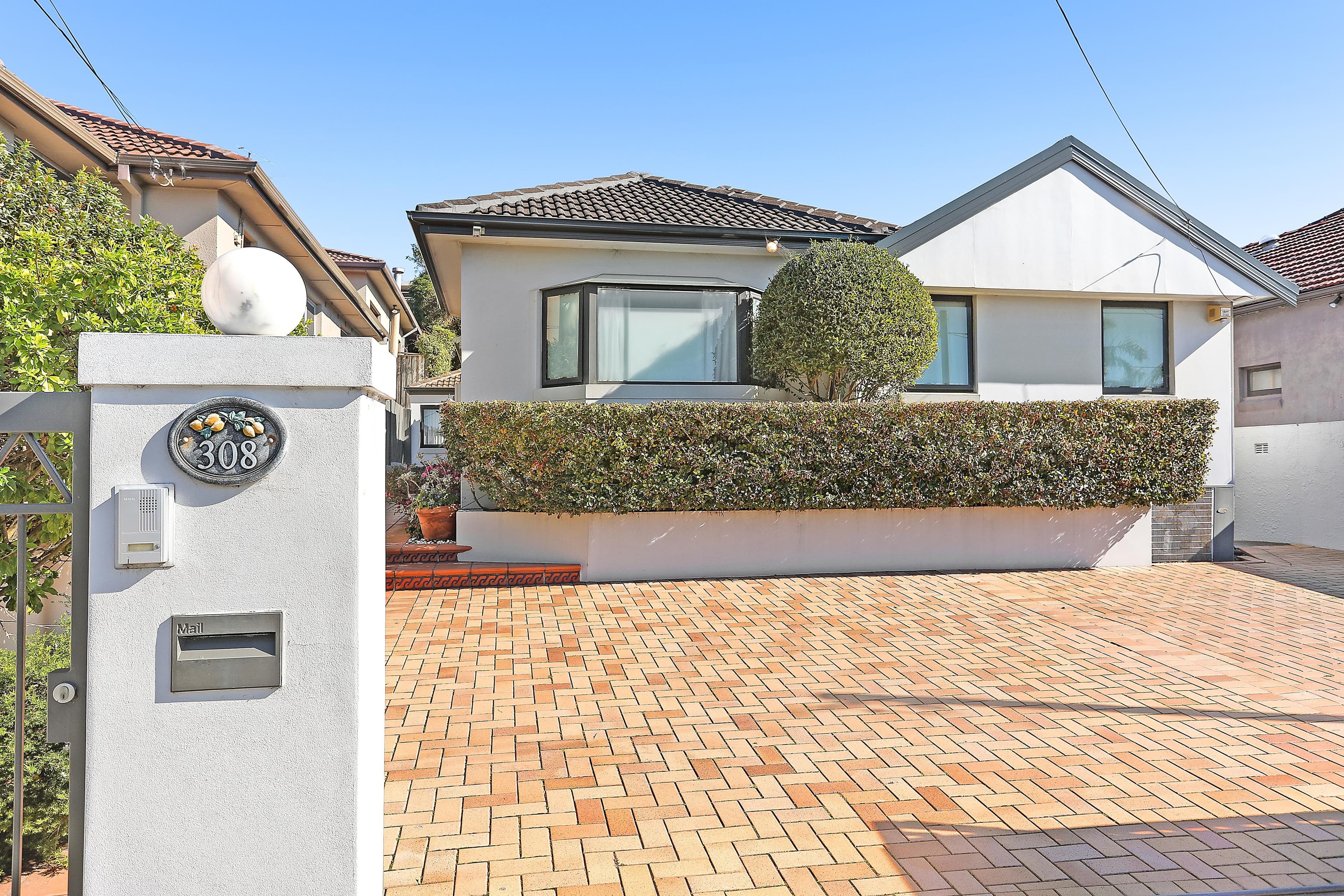 308 Military Road, Dover Heights - Image 1