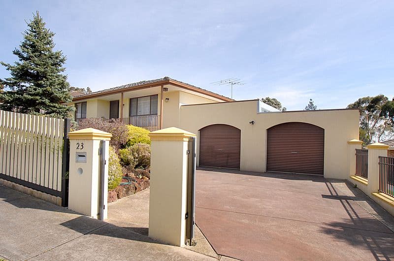 23 Monteith Crescent, ENDEAVOUR HILLS VIC 3802, Endeavour Hills - Image 1