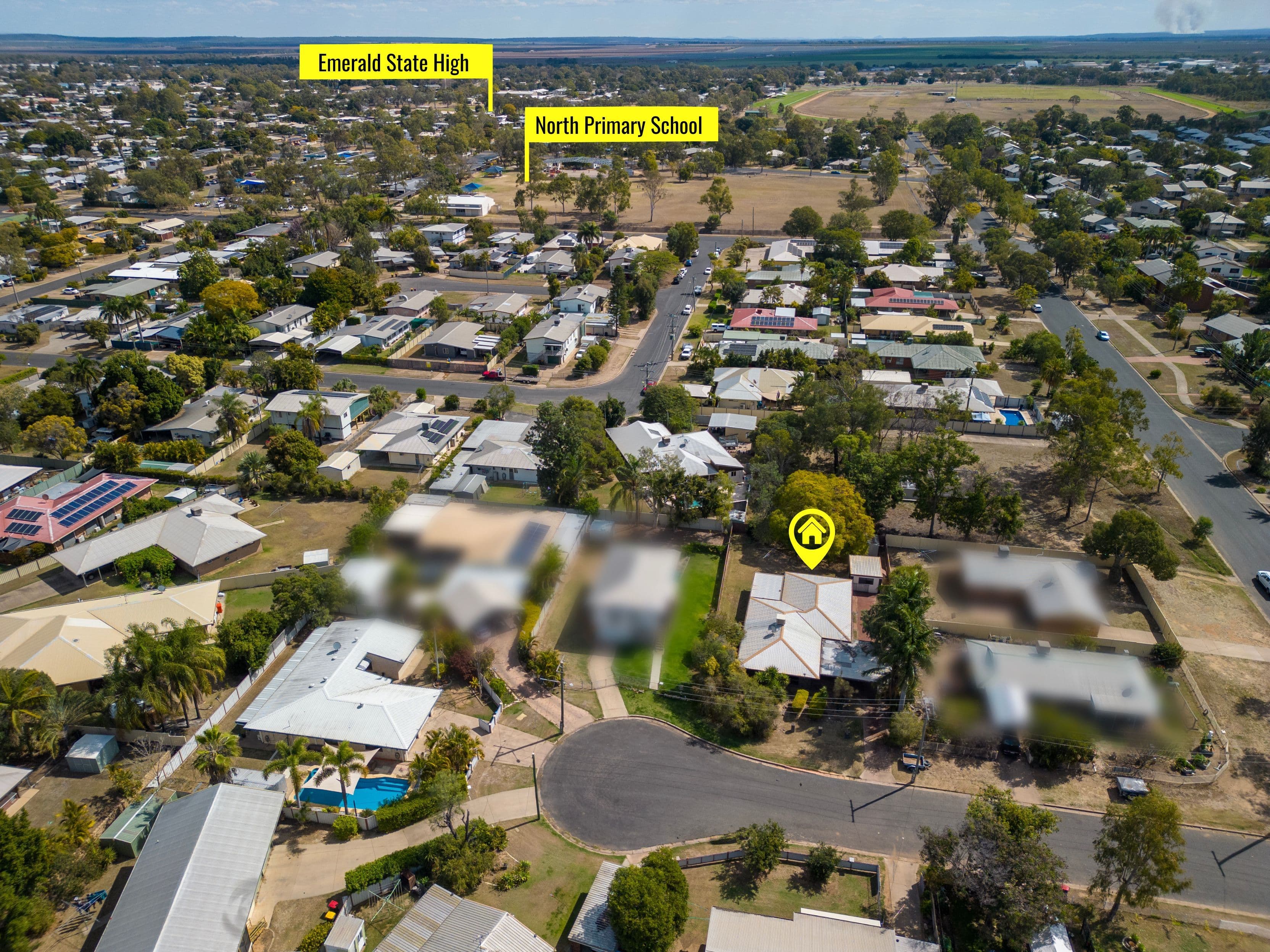 2 Green Grove, Emerald QLD 4720, Emerald - Thumbnail 3