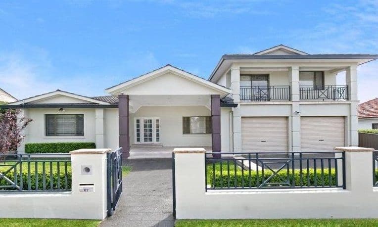 122 Camden Street, Fairfield Heights - Image 1