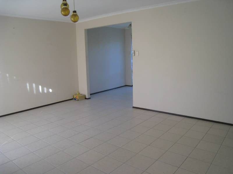 18 Collingwood Drive, COLLINGWOOD PARK QLD 4301, Collingwood Park - Thumbnail 3