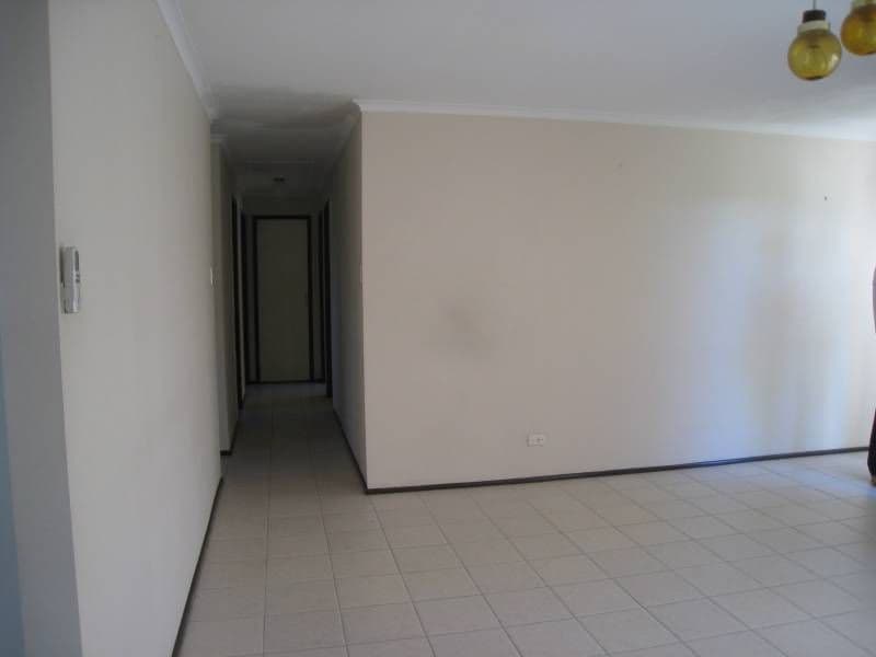 18 Collingwood Drive, COLLINGWOOD PARK QLD 4301, Collingwood Park - Thumbnail 6