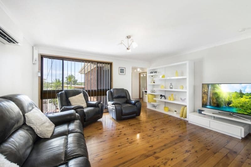11 Margherita Avenue, Bateau Bay NSW 2261, Bateau Bay - Thumbnail 2