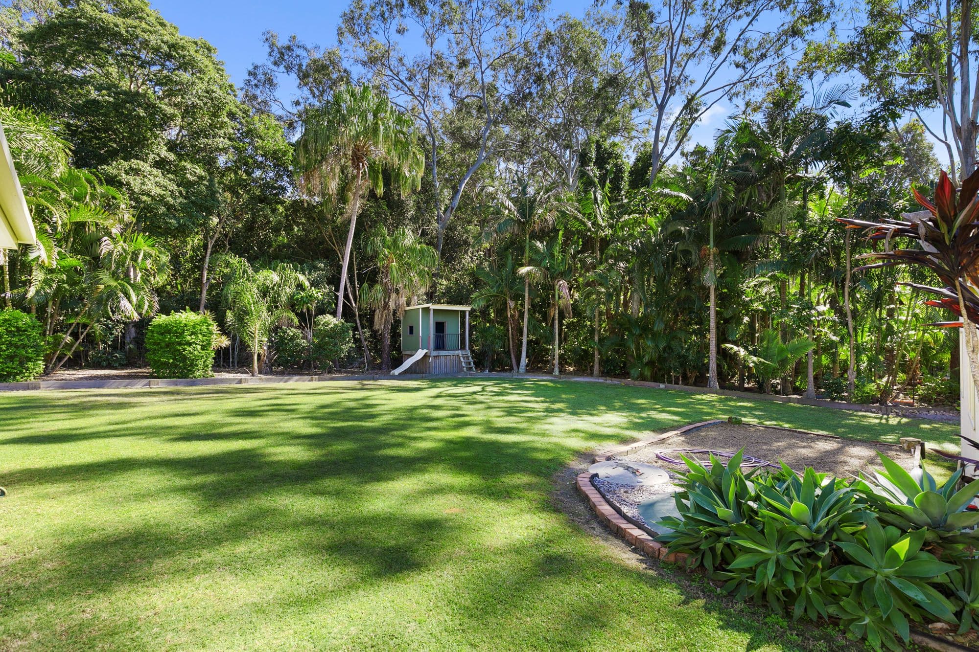 11 Waterview Drive, Dundowran Beach QLD 4655, Dundowran Beach - Thumbnail 3