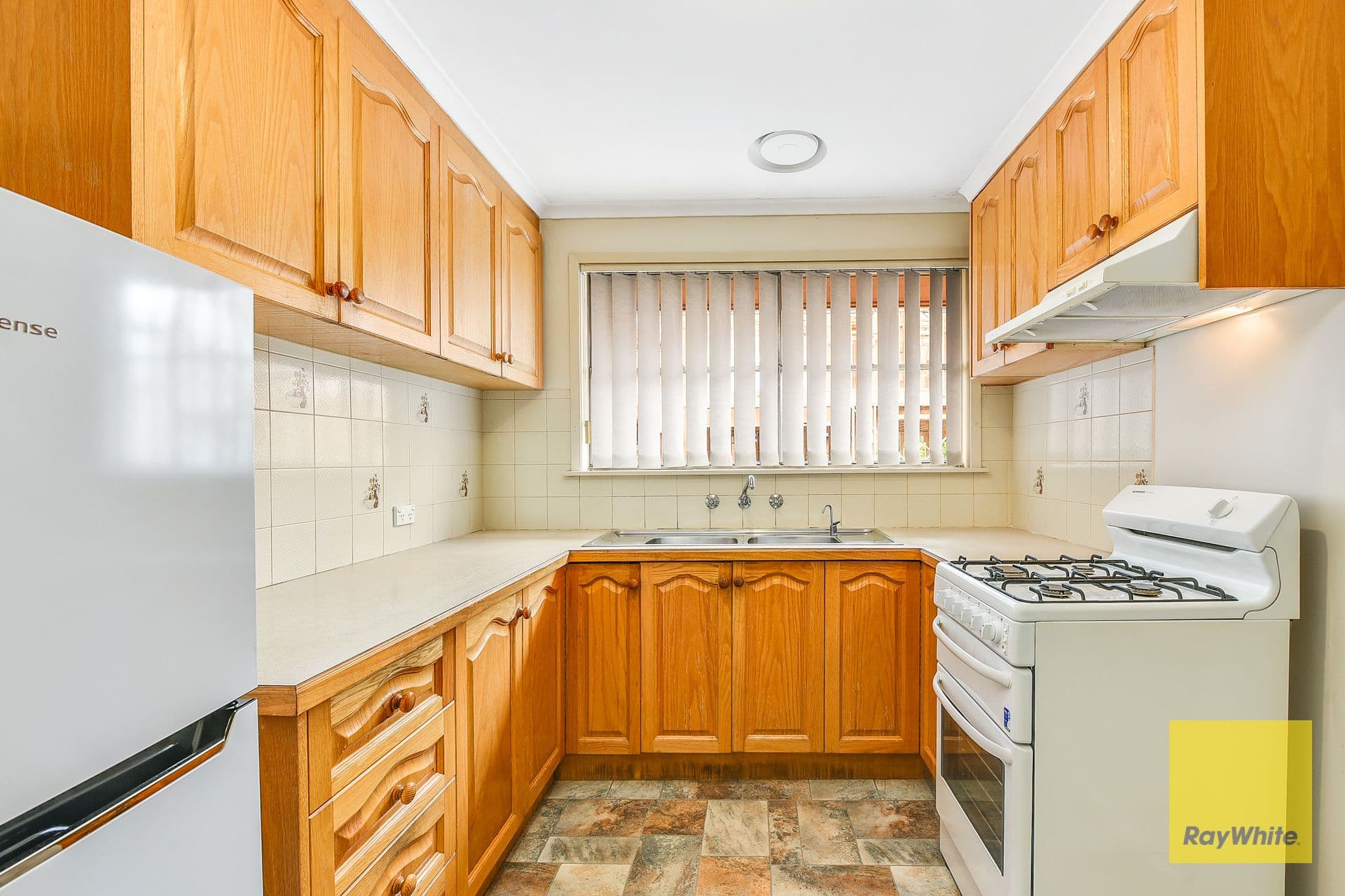 44 Booth Crescent, Dandenong North VIC 3175, Dandenong North - Thumbnail 4
