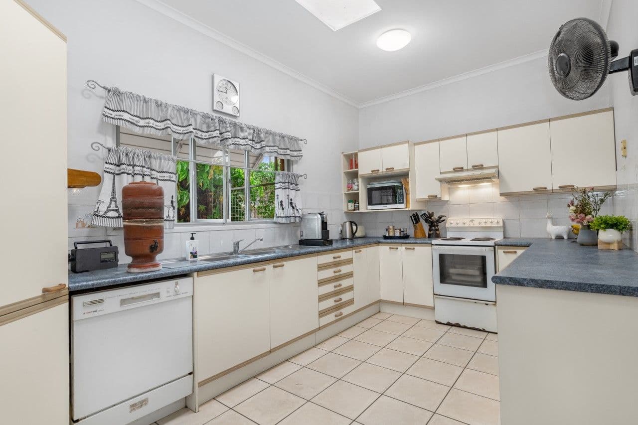 6 Heatherlea Street, Brendale QLD 4500, Brendale - Thumbnail 4