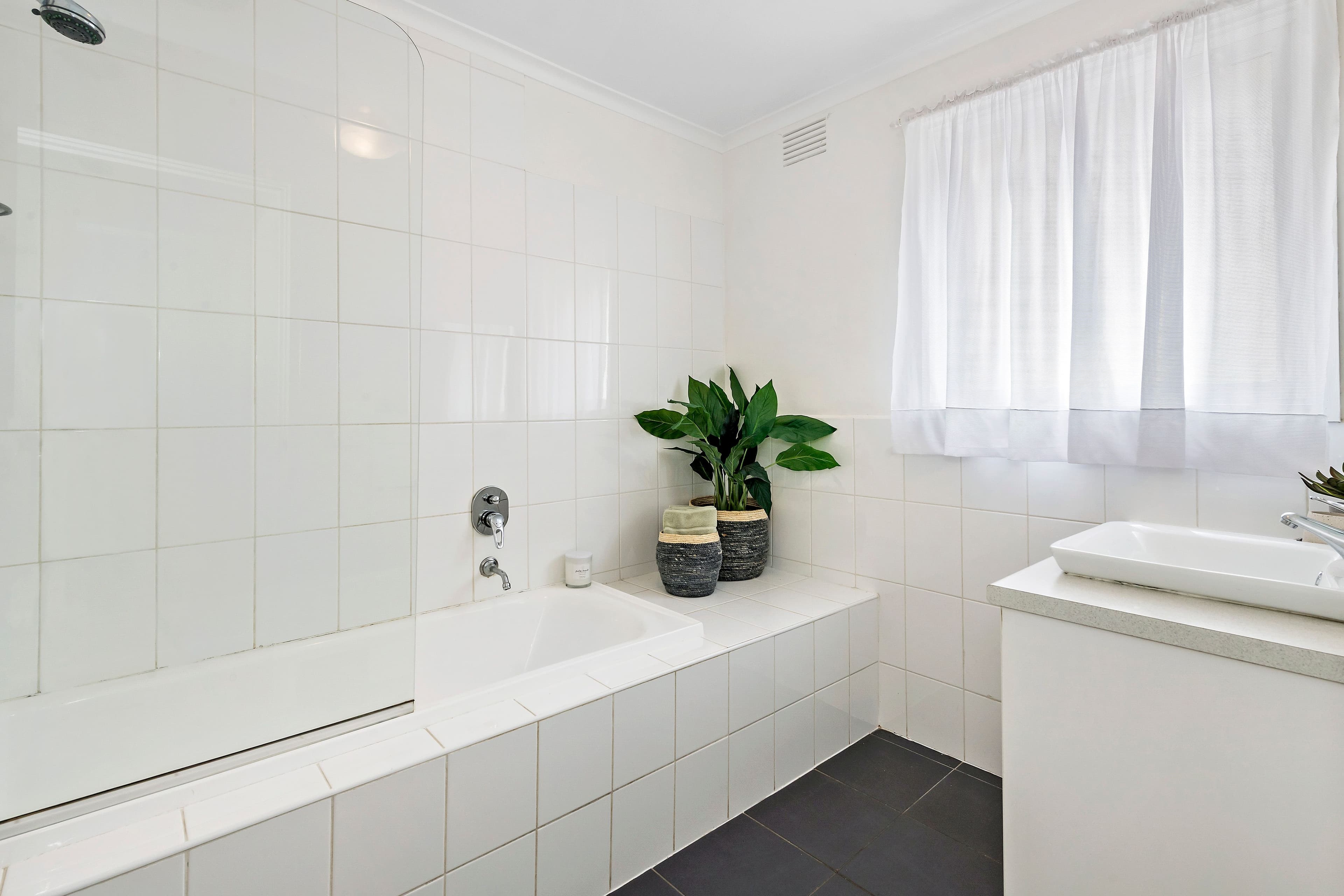 10 Pine Hill Drive, Frankston VIC 3199, Frankston - Thumbnail 7