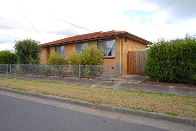 9 Richmond Crescent, WERRIBEE VIC 3030, Werribee - Image 1