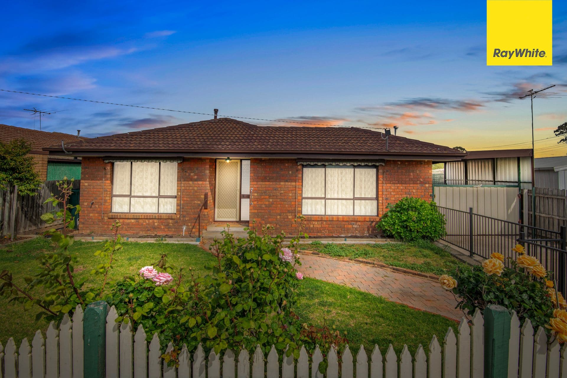 19 Kinkora Road, Melton VIC 3337, Melton - Thumbnail 2
