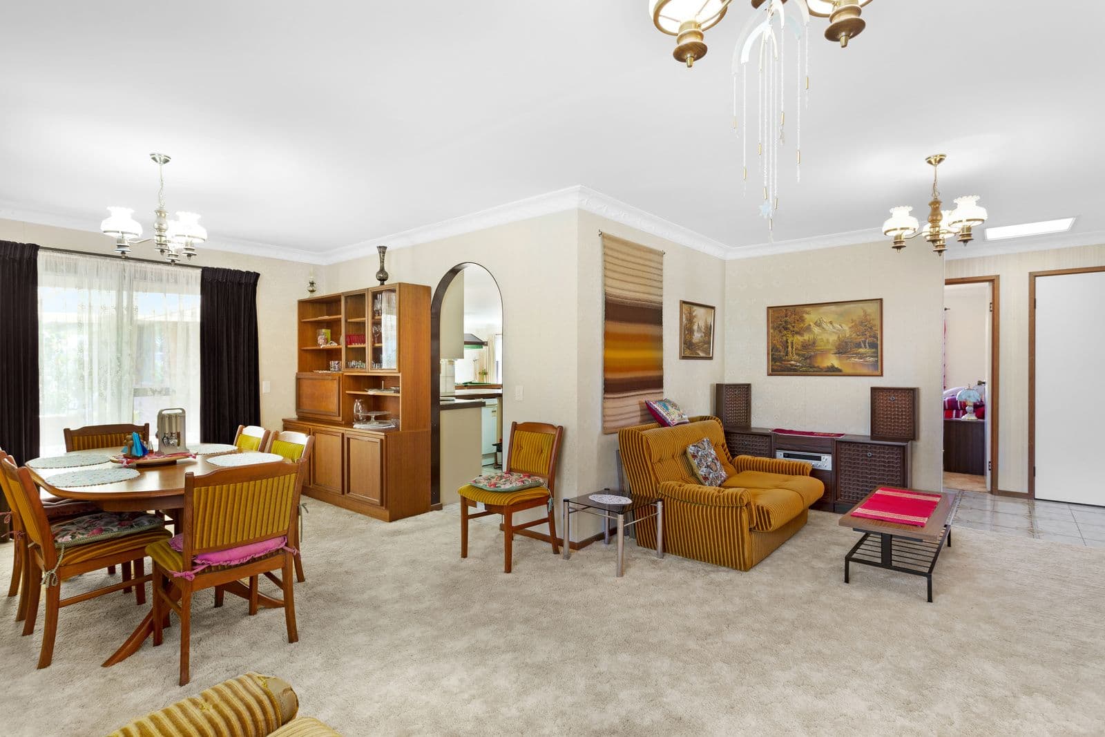 12 Long Island Court, Mermaid Waters QLD 4218, Mermaid Waters - Thumbnail 6