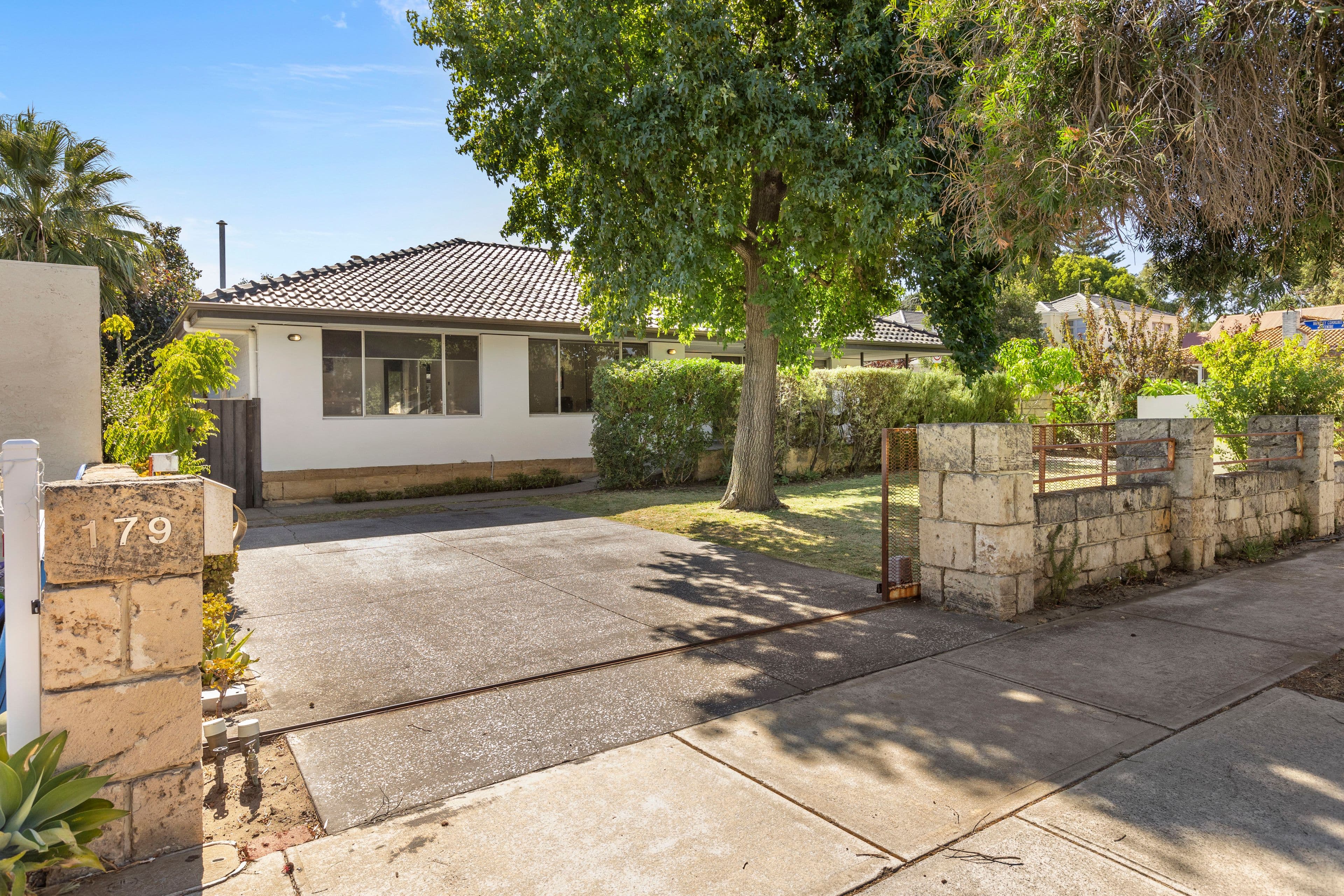 31 Homestead Circuit, Macquarie Links NSW 2565, Macquarie Links - Image 1