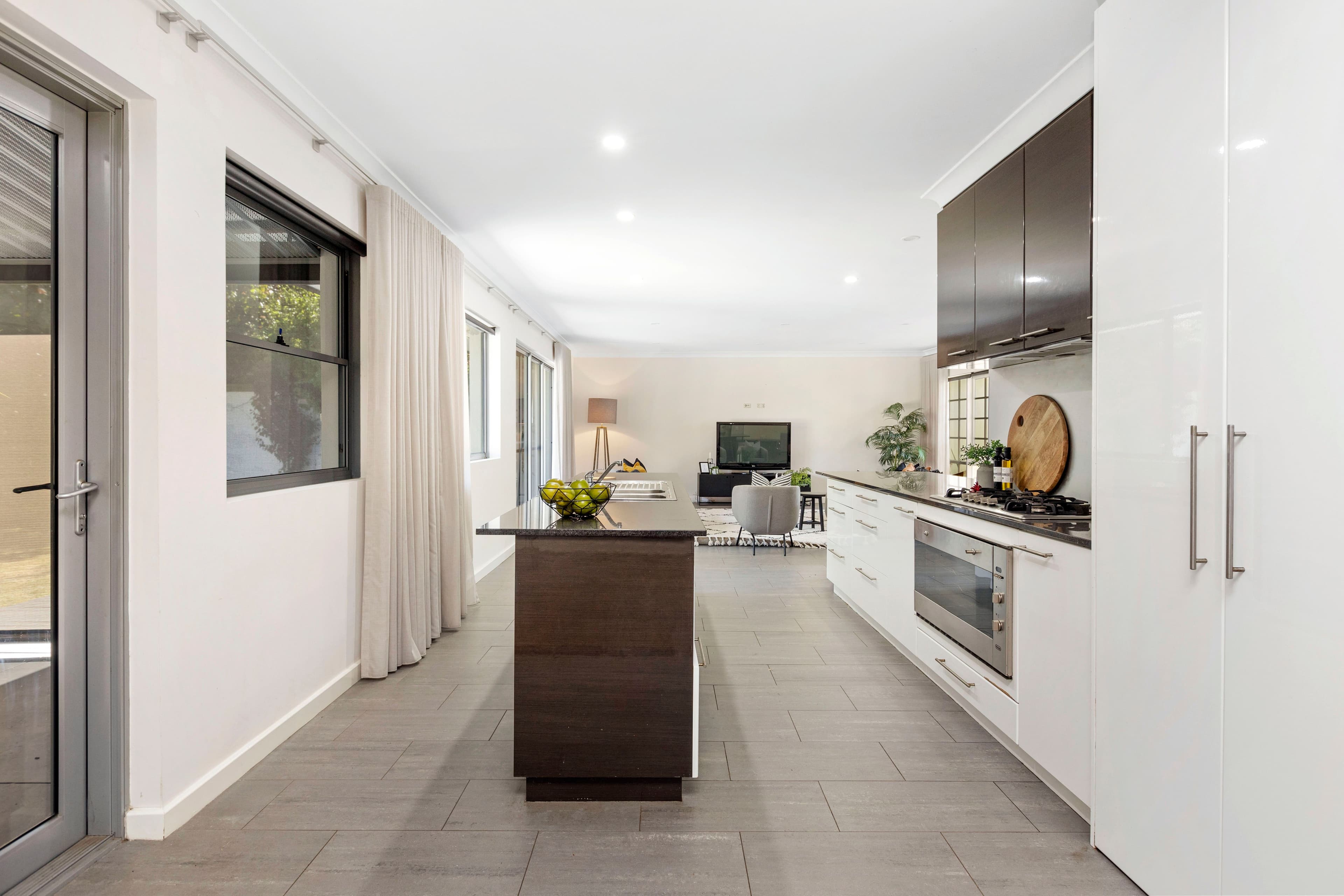 31 Homestead Circuit, Macquarie Links NSW 2565, Macquarie Links - Thumbnail 8