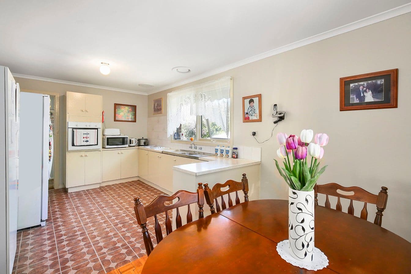 20 Illawara Crescent, Bayswater North VIC 3153, Bayswater North - Thumbnail 4
