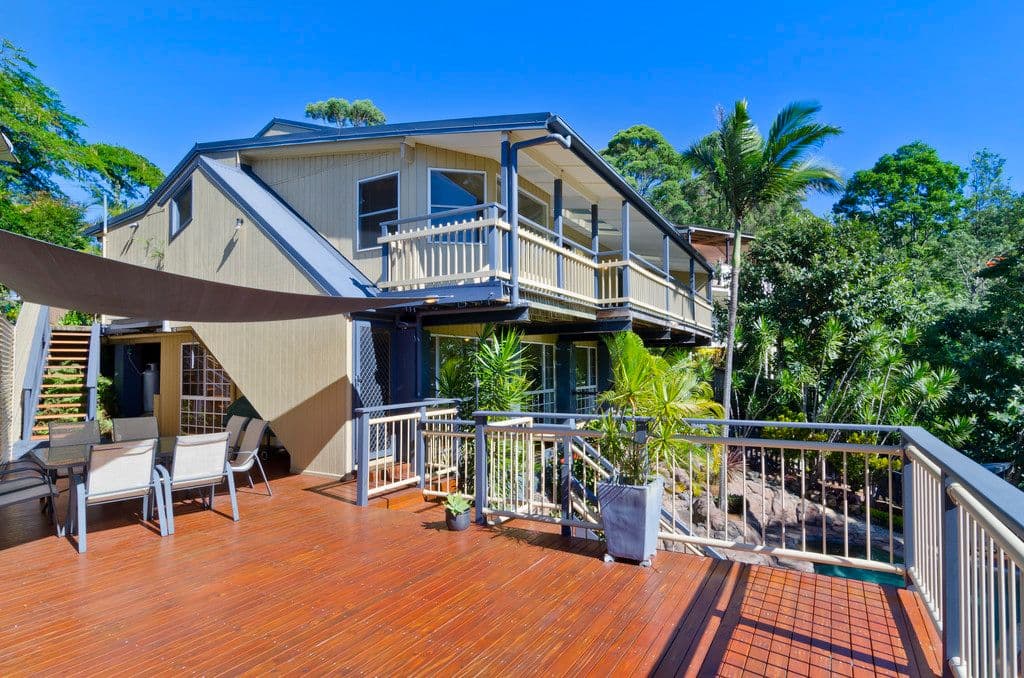 17 Crest Drive, CURRUMBIN QLD 4223, Currumbin - Image 1
