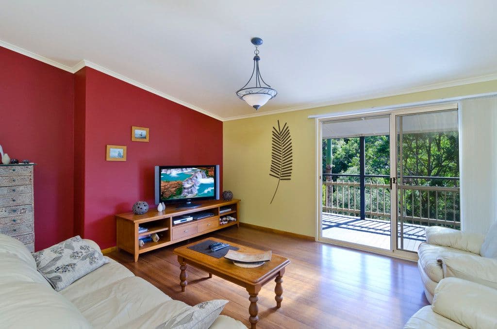 17 Crest Drive, CURRUMBIN QLD 4223, Currumbin - Thumbnail 7
