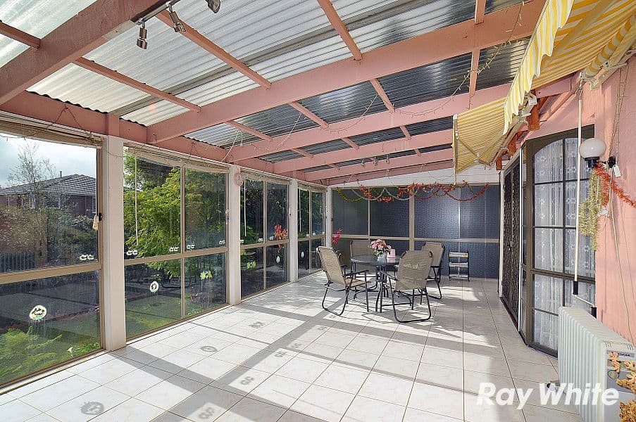 11 Miriam Close, WANTIRNA SOUTH VIC 3152, Wantirna South - Thumbnail 5