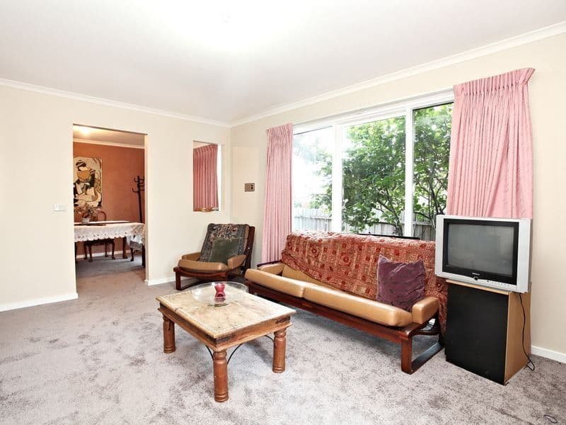 28 Charlotte Road, MILL PARK VIC 3082, Mill Park - Thumbnail 5