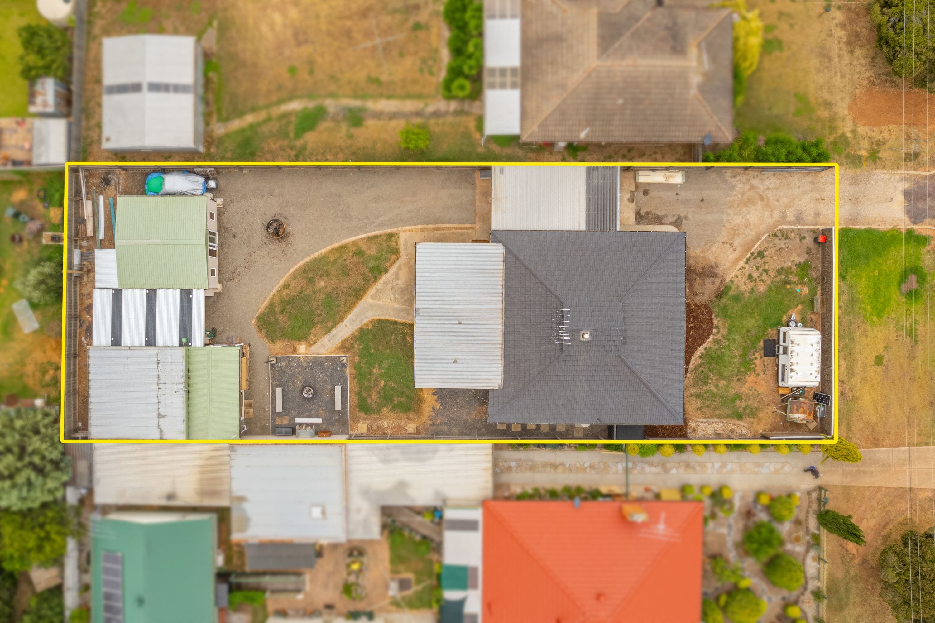22 Raglan Street, Darley VIC 3340, Darley - Thumbnail 2