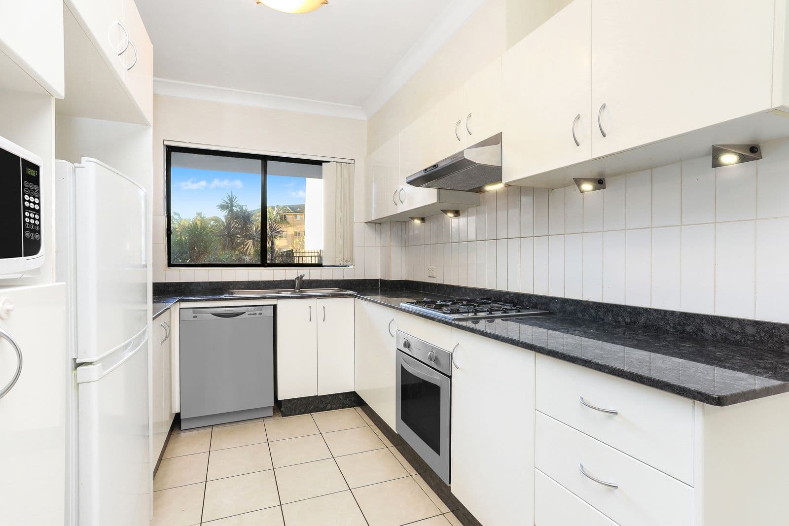 22-24 Garnet Street, Rockdale NSW 2216, Rockdale - Thumbnail 4