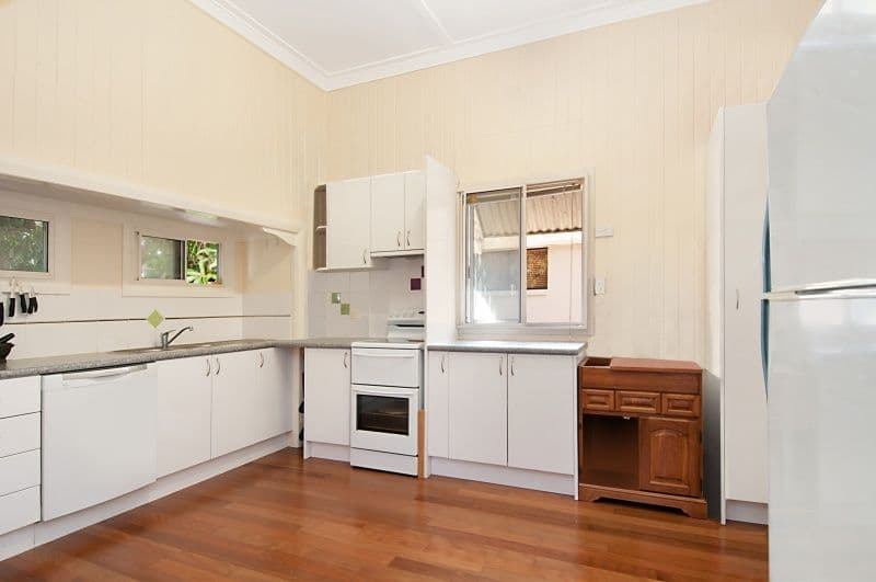 23 Enoggera Road, Newmarket QLD 4051, Newmarket - Thumbnail 4