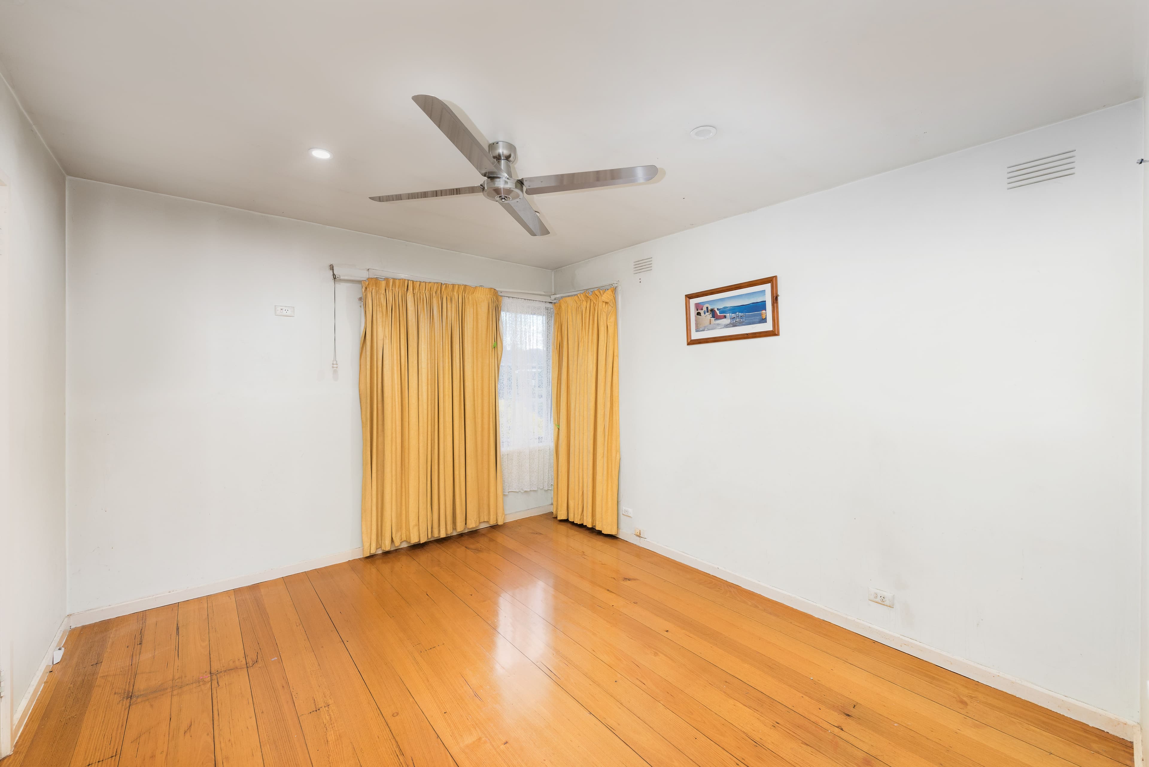 1 Chester Place, Bundoora VIC 3083, Bundoora - Thumbnail 5