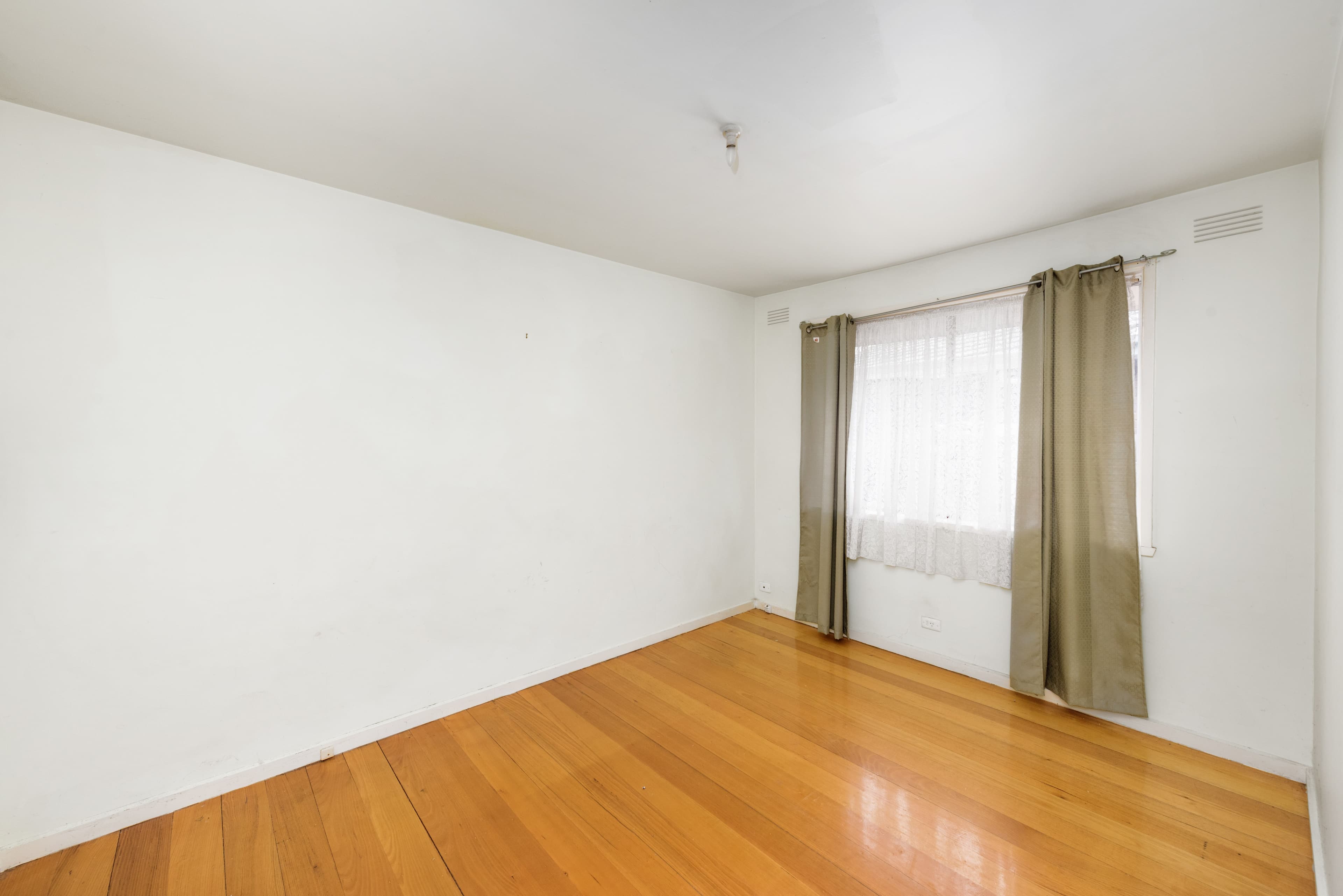1 Chester Place, Bundoora VIC 3083, Bundoora - Thumbnail 7