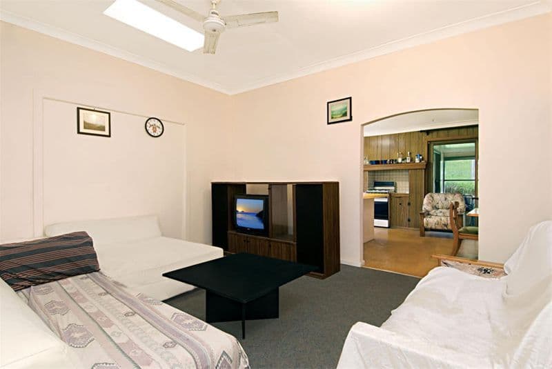 52 Parkes Street, HELENSBURGH NSW 2508, Helensburgh - Thumbnail 2