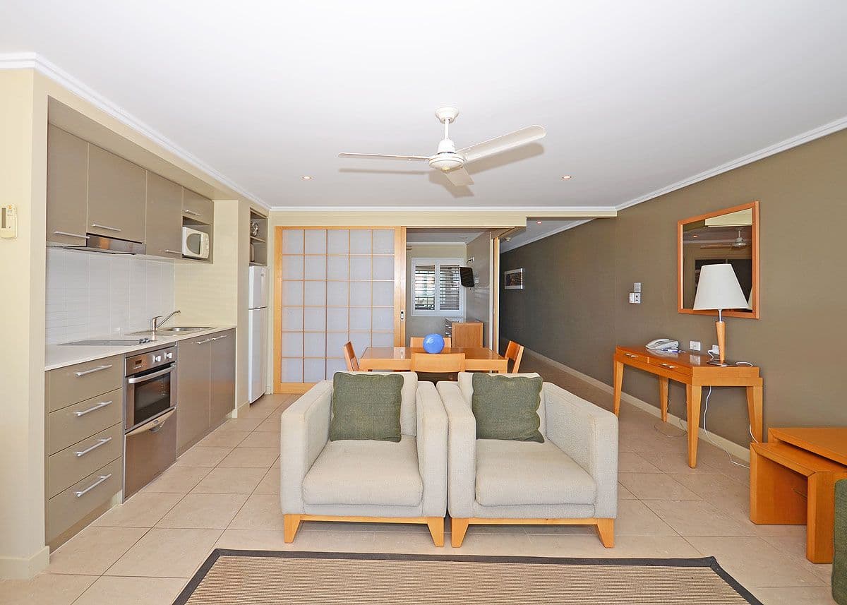 569 Charlton Esplanade, URANGAN QLD 4655, Urangan - Thumbnail 7