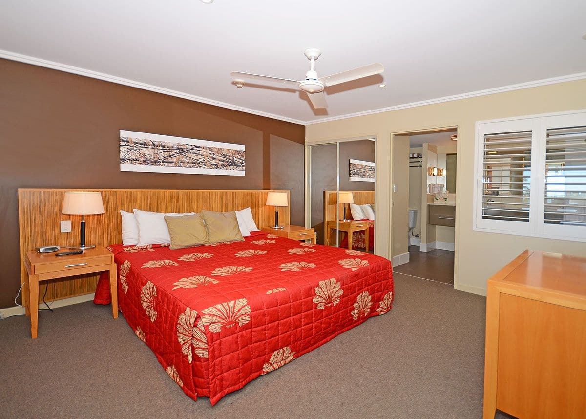 569 Charlton Esplanade, URANGAN QLD 4655, Urangan - Thumbnail 8