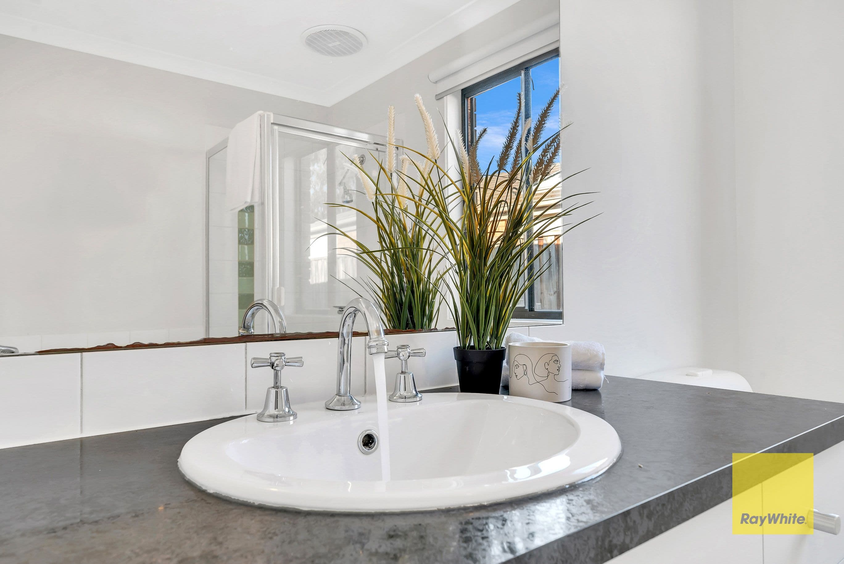 25 Burswood Drive, Wyndham Vale VIC 3024, Wyndham Vale - Thumbnail 6