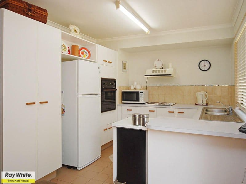 15 Kingfisher Street, ALBANY CREEK QLD 4035, Albany Creek - Thumbnail 4