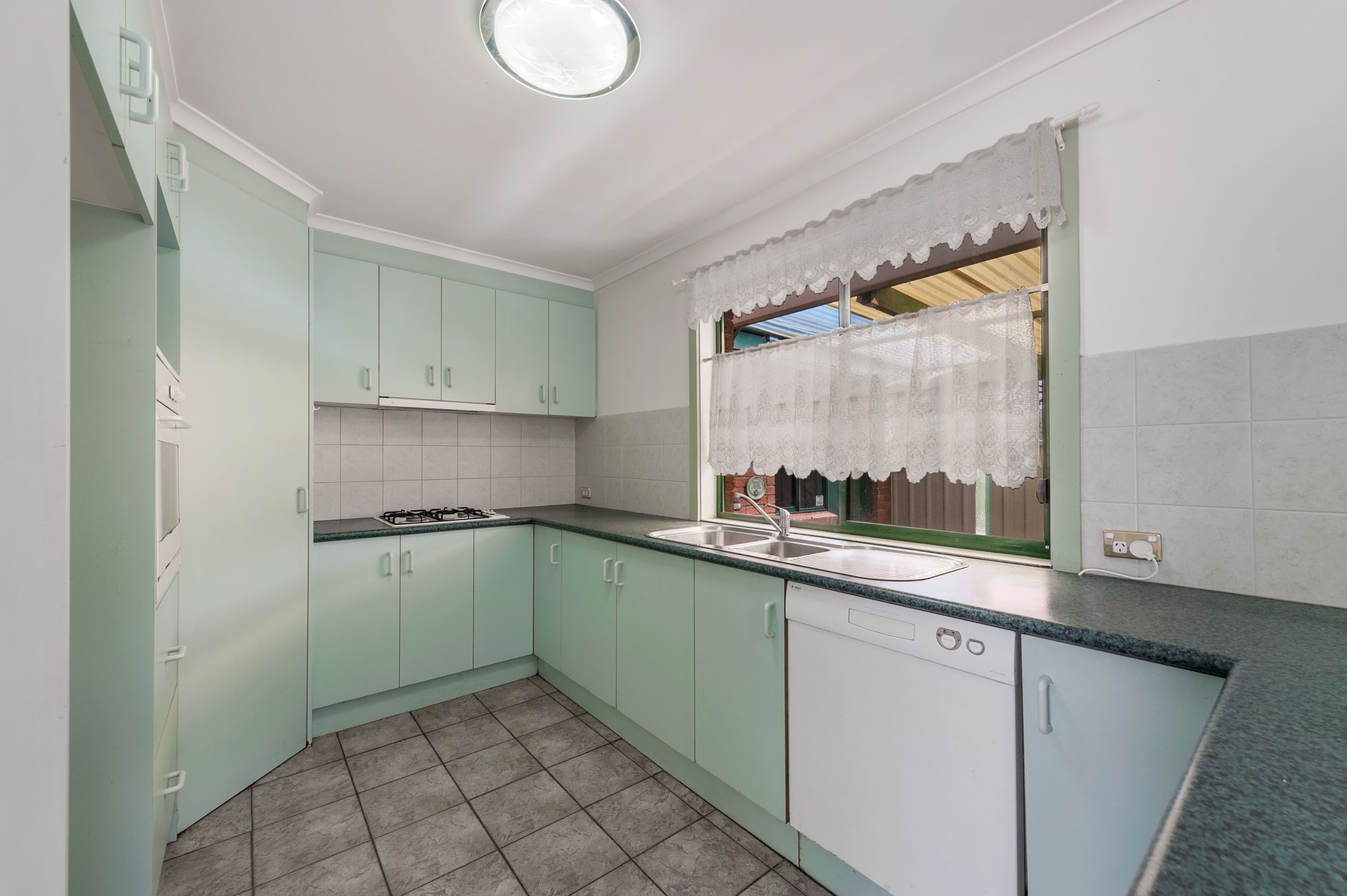 7 Maple Place, Craigieburn VIC 3064, Craigieburn - Thumbnail 2