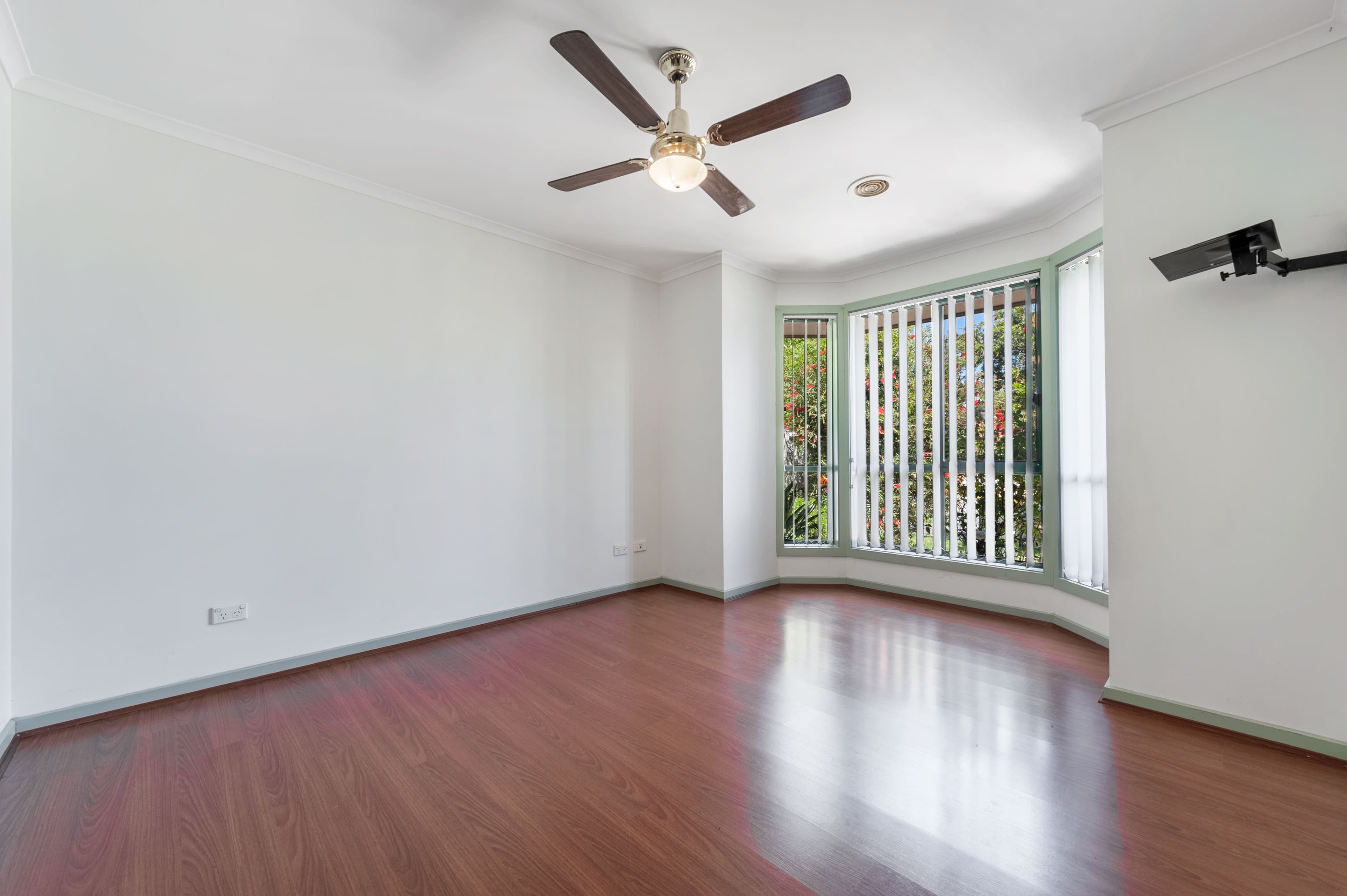 7 Maple Place, Craigieburn VIC 3064, Craigieburn - Thumbnail 6