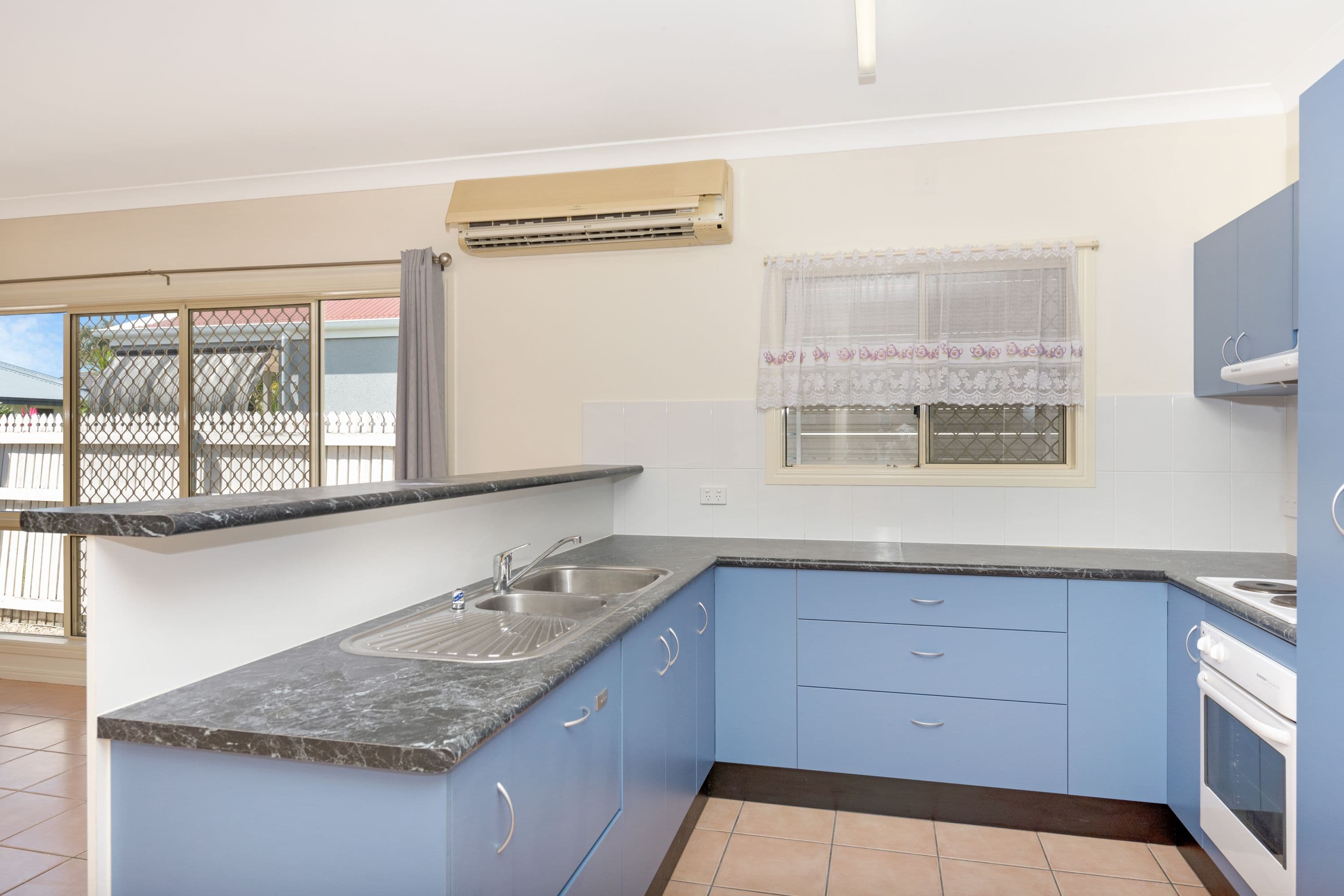 12 Torenia Close, Kirwan QLD 4817, Kirwan - Thumbnail 4