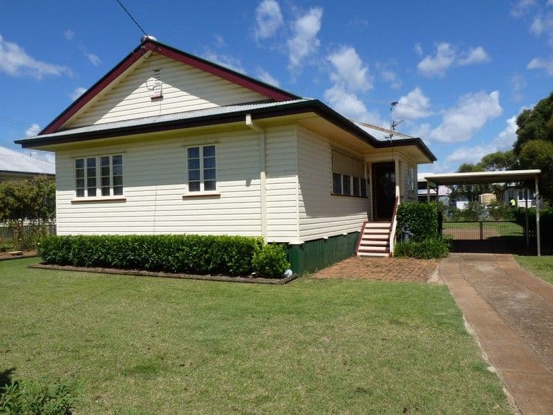 6  James Street, OAKEY QLD 4401, Oakey - Image 1